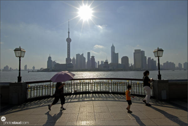 Bund promenade and Pudong – classical view of Shanghai, China