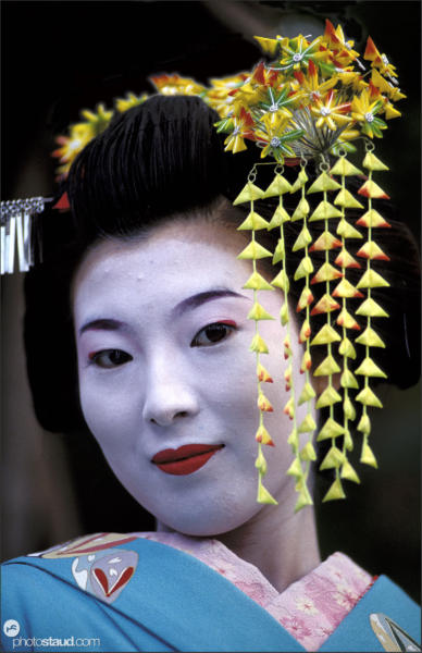 Geisha and maiko of Kyoto, Japan